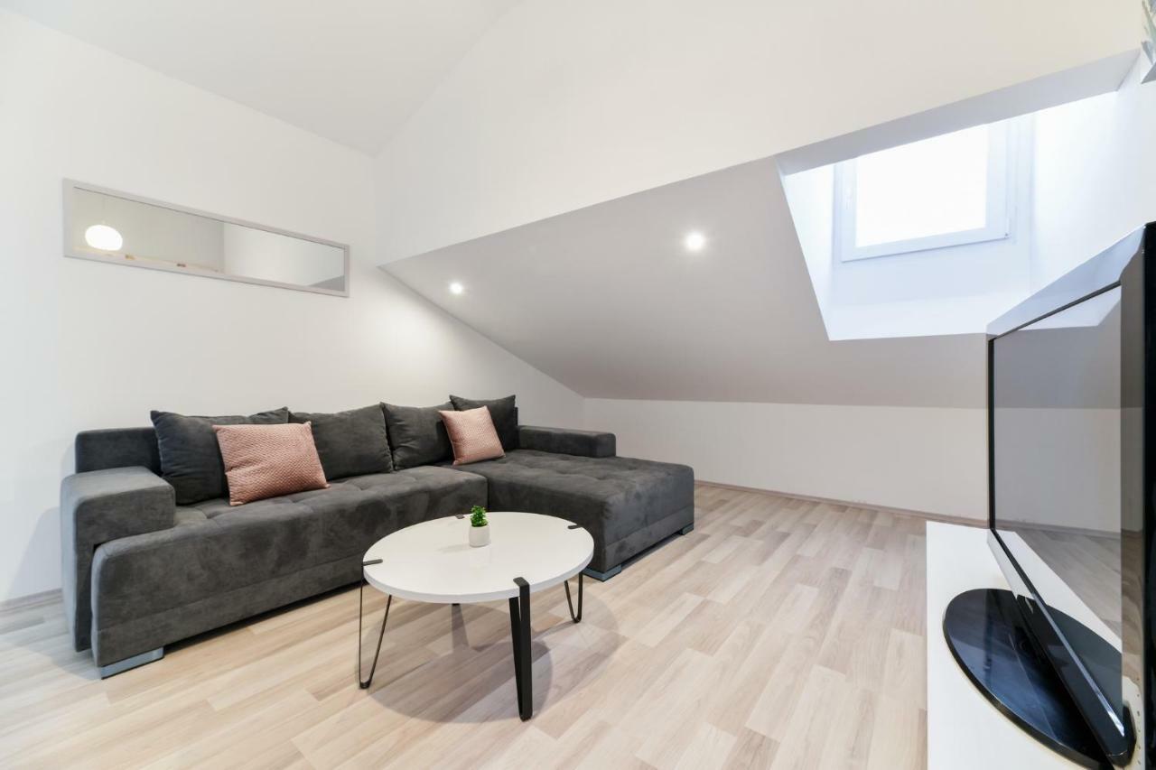 Grey Apartment Old Town Zadar Exterior photo