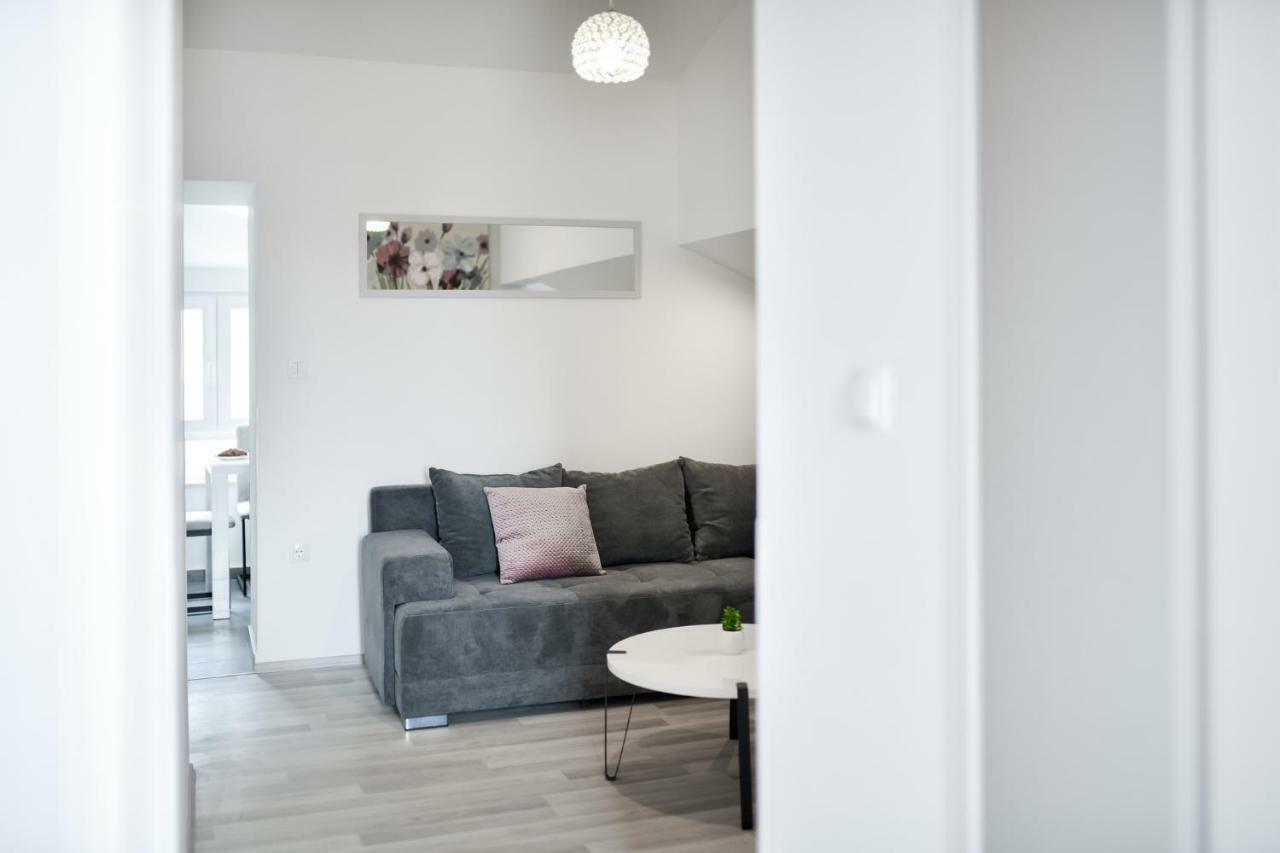 Grey Apartment Old Town Zadar Exterior photo